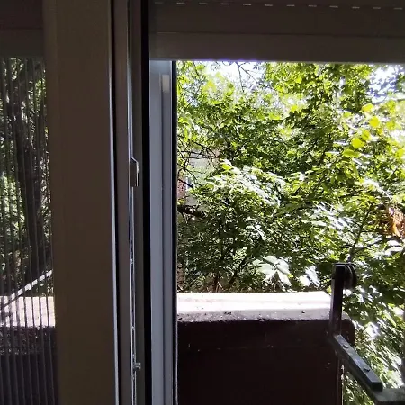 Lola Ruza Apartmán Zrenjanin