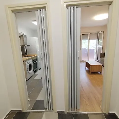 Lola Ruza Apartmán Zrenjanin