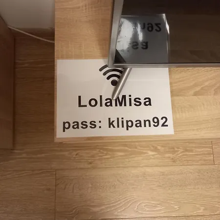 Lola Ruza Apartmán *
